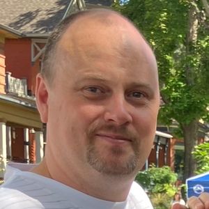 Meet your Posher, Quinn